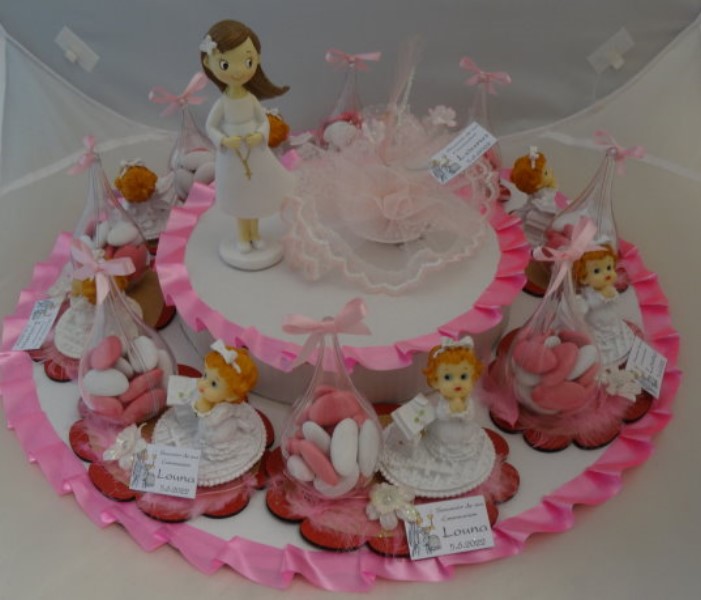 ../Images/plateau communion ballotin ovale communiante blanc 2022.jpg